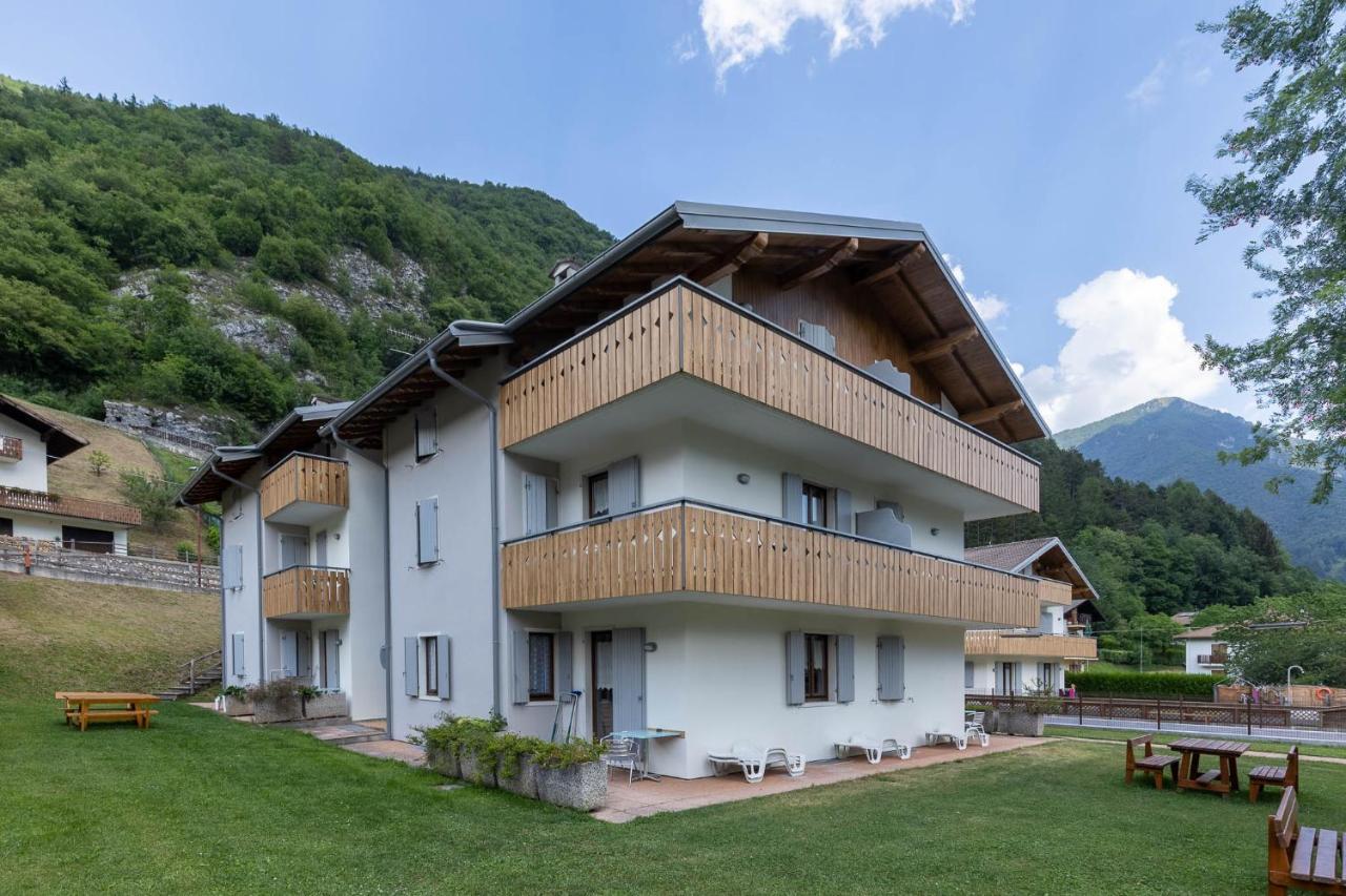 Residence Alessio Bezzecca Exterior photo
